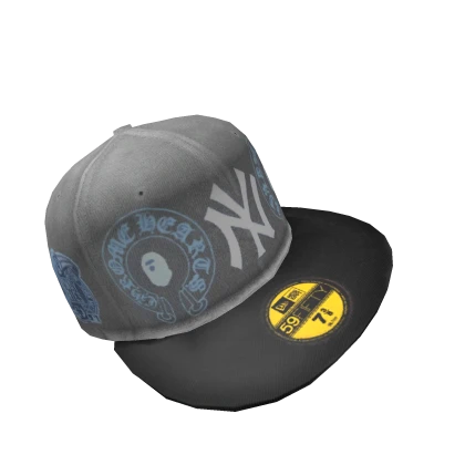 NEW YORK Yankees Gray Chrome Ape Fitted Cap