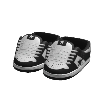 Low Black Star Sneaker 1