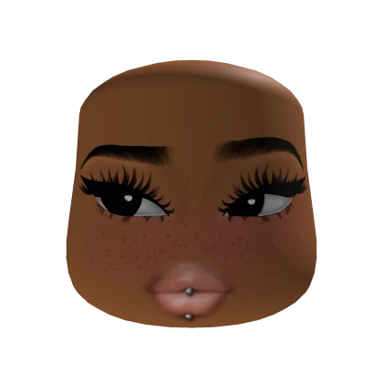 Baddie Babe w/ lip piercing 