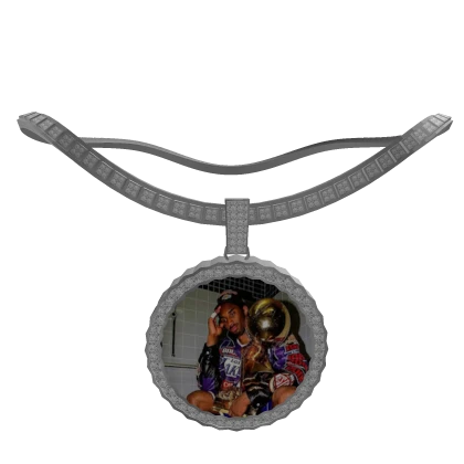 Iced Out W/VVS “Kobe” Circle Chain